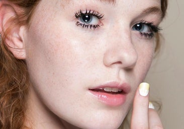 Si te consideras una chica minimalista, estas ideas de uñas te encantarán